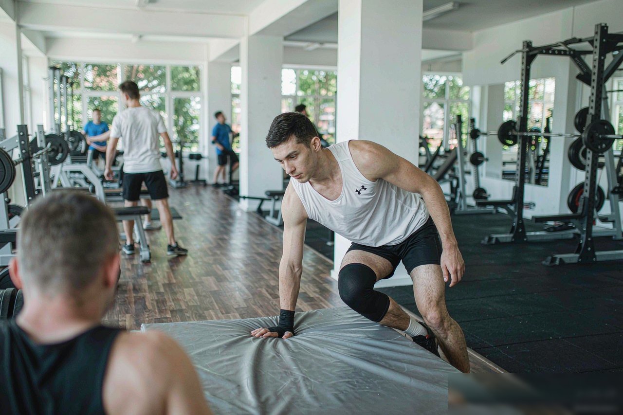 Gym and studio accessories supply program with training room equipment